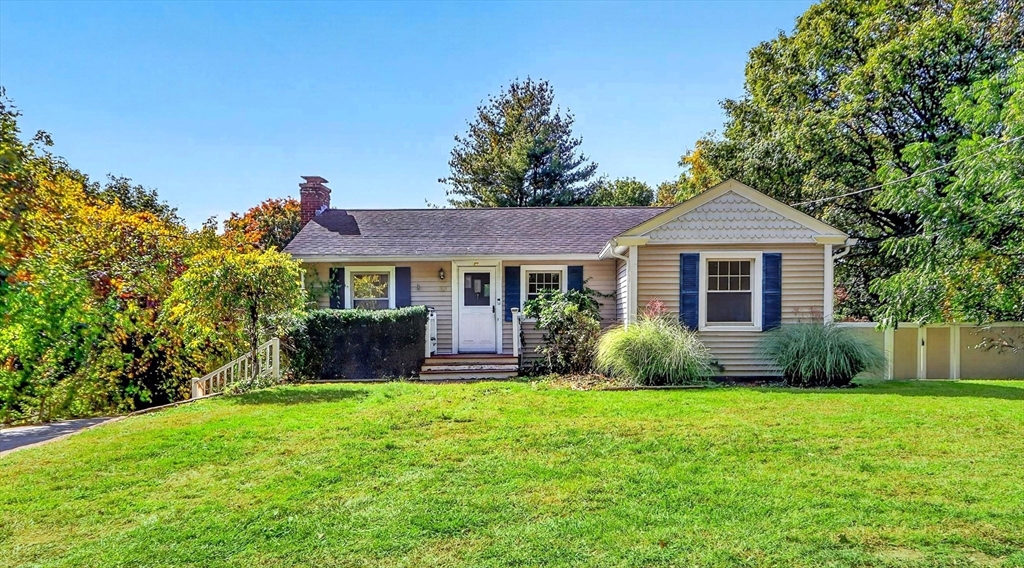 32 Winter St in Marlborough
