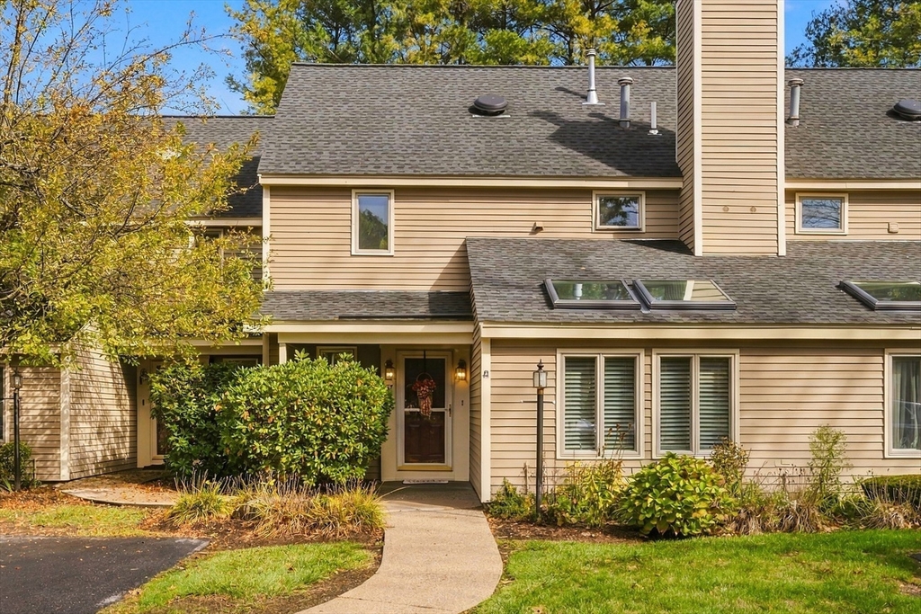 67 Brickett Hill #67 in Haverhill