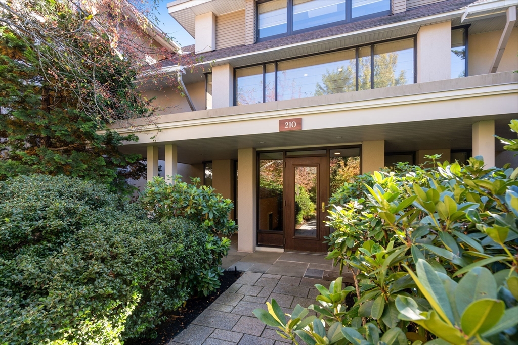210 Allandale Road #1C in Chestnut Hill